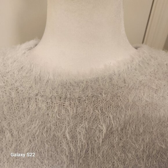 525 America Short Sleeve sweater. NWT. Size Small - Picture 5 of 11